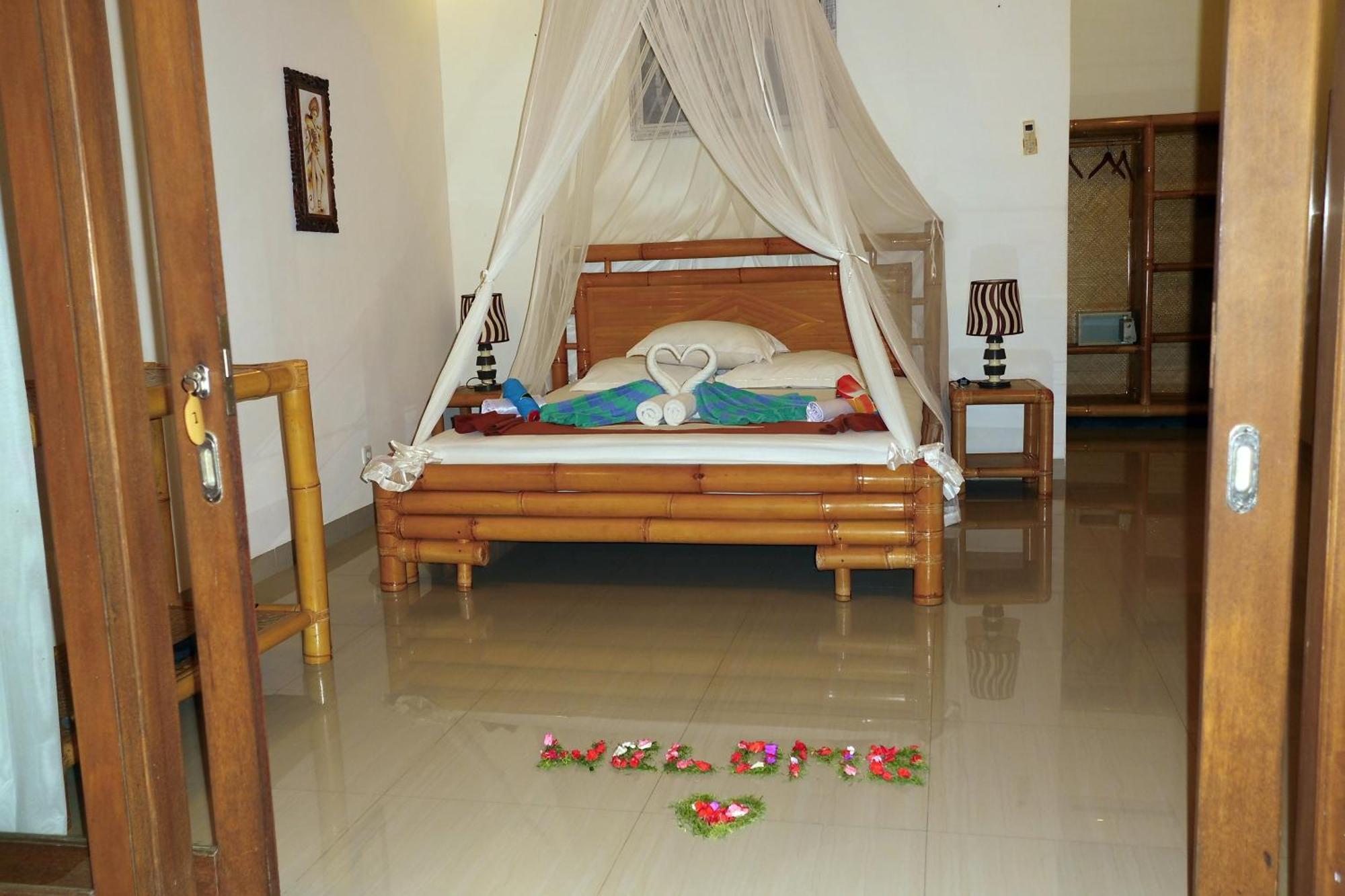 Hotel Alam Mimpi Bali Tejakula Exterior foto