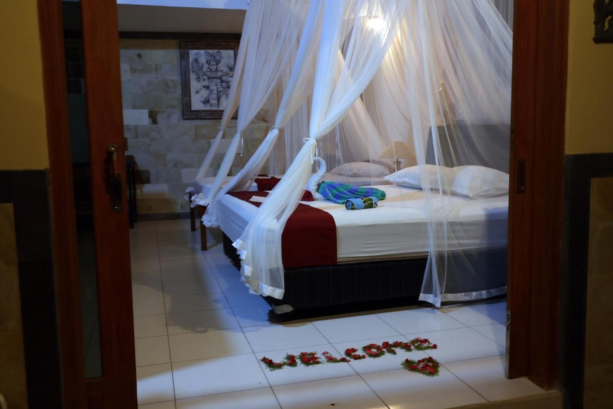 Hotel Alam Mimpi Bali Tejakula Exterior foto